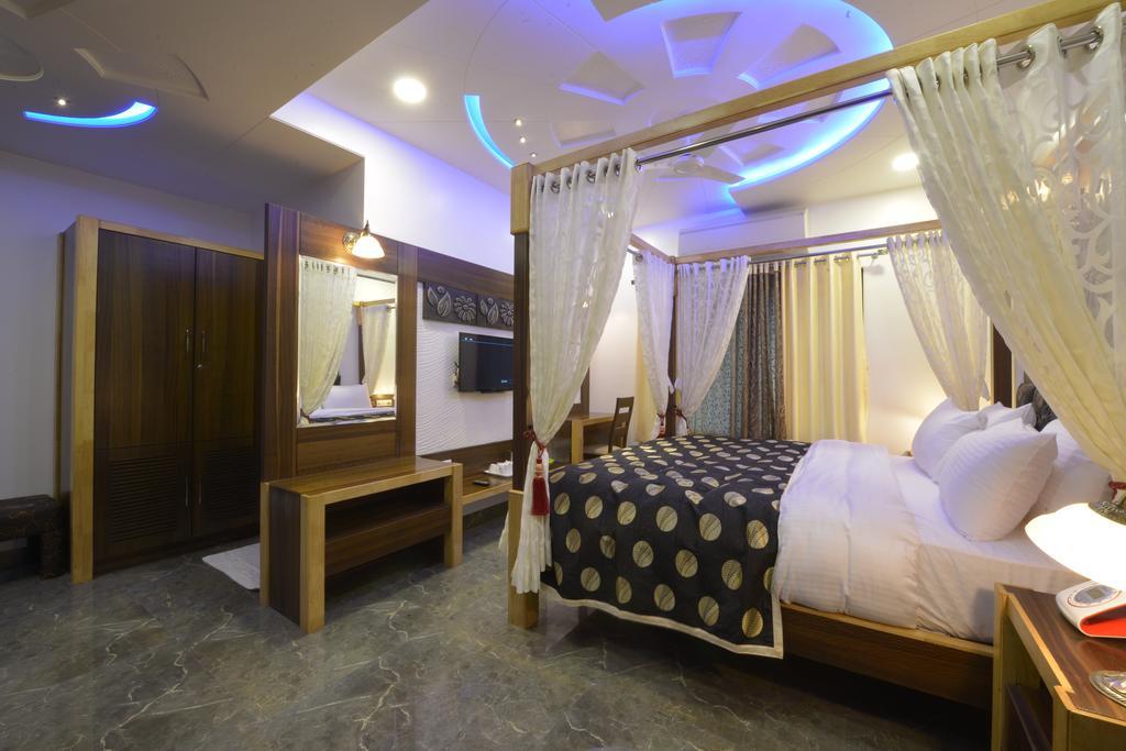 Hotel Jp International Аурангабад Экстерьер фото