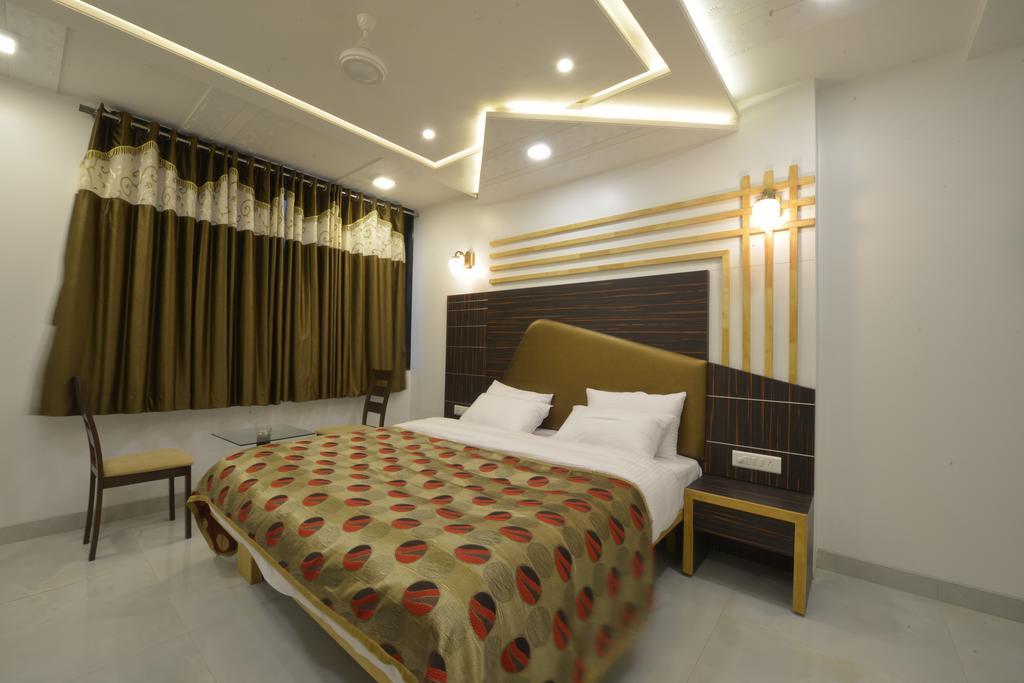 Hotel Jp International Аурангабад Экстерьер фото